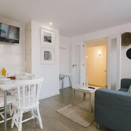 Apartment 60 - Lusiadas I